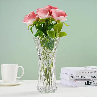 Centrālā ziedu stikla vāze